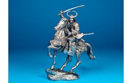 Конный самурай с катаной 1582 год
