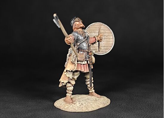 Викинг из воинов Волки Одина, IX-X века в росписи