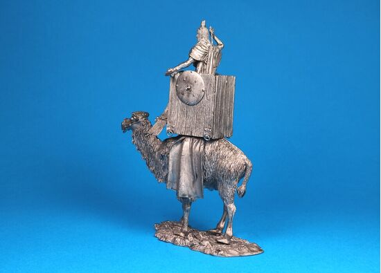 Лучник на боевом верблюде, II век