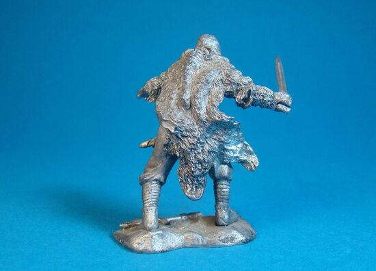 Берсерк с мечами, IX-X века