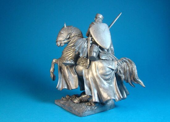 Конный Рыцарь тамплиер в бою на Святой земле, XIII век