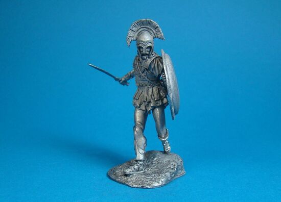 Спартанский гоплит в нападении. Война Афин и Спарты 431-404 год до н.э.