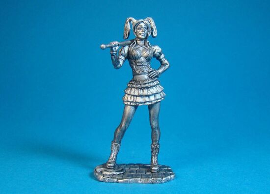 Суперзлодейка Харли Квинн