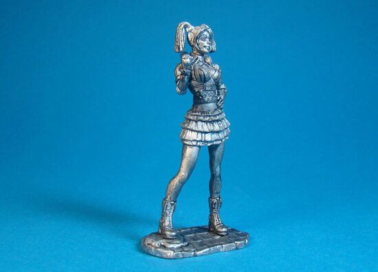 Суперзлодейка Харли Квинн