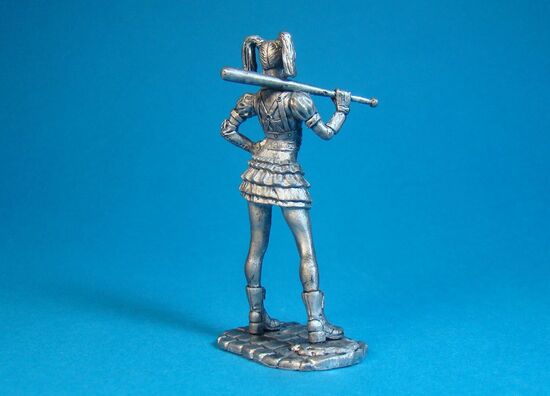 Суперзлодейка Харли Квинн