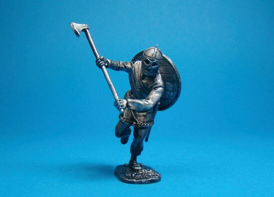 Викинг с бродексом, IX-X века