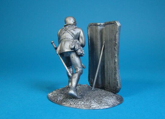 Арбалетчик с пависовым щитом, XV век