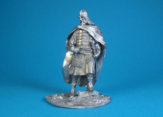 Князь Олег Вещий в шлеме, IX век