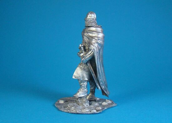 Князь Олег Вещий в шлеме, IX век