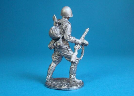 Рядовой Красной Армии, СССР 1943-1945 года