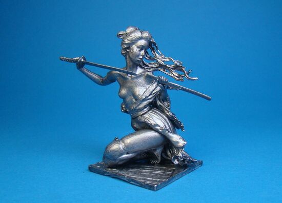 Женщина-самурай (Онна-бугэйся) освобождение из плена, XI век