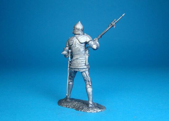Английский воин в латных доспехах оловянная миниатюра