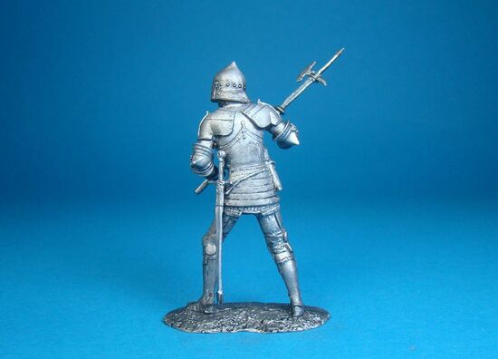 Английский воин в латных доспехах оловянная миниатюра