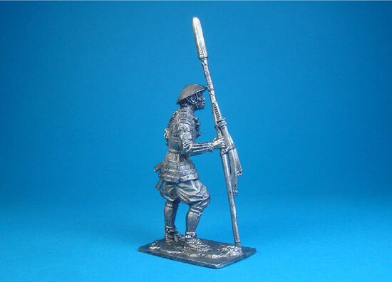 Асигару с трофеем, XVI век