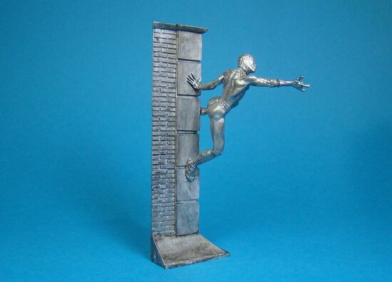 Человек-паук оловянная миниатюра