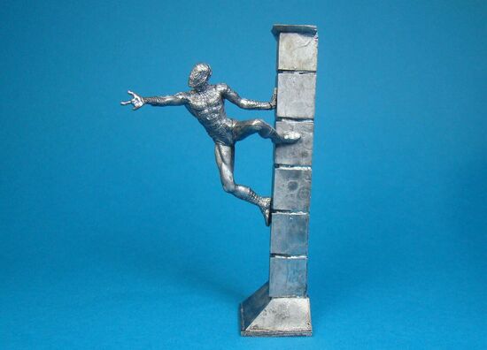 Человек-паук оловянная миниатюра