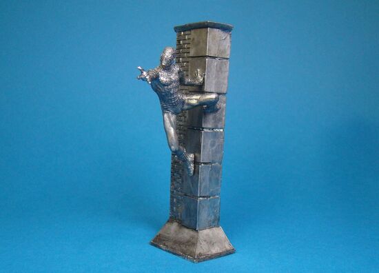 Человек-паук оловянная миниатюра