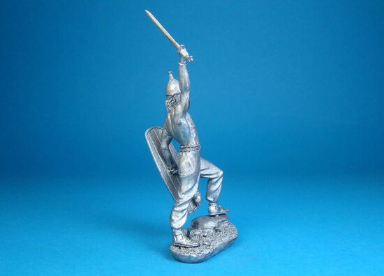 Кельтский воин, I век н.э. оловянная миниатюра