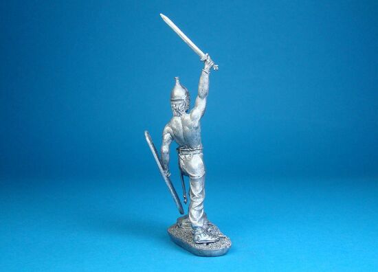 Кельтский воин, I век н.э. оловянная миниатюра