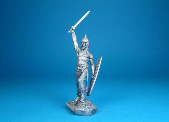 Кельтский воин, I век н.э. оловянная миниатюра