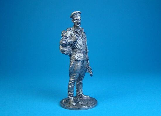 Краснофлотец, морская пехота, 1944-1945 года