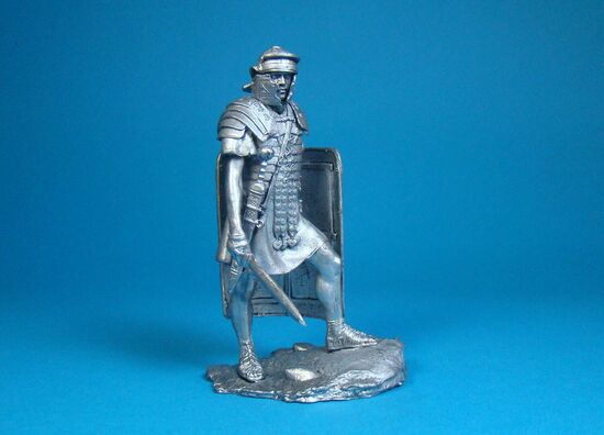 Легионер I-го легиона Минервы, I век н.э.