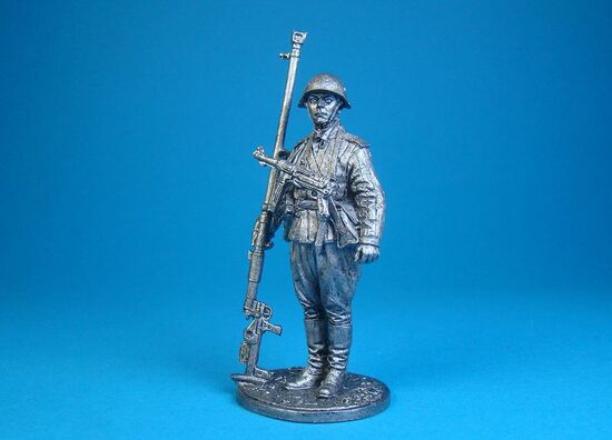 Наводчик противотанкового ружья мл. сержант пехоты Красной Армии, 1943-1945 года