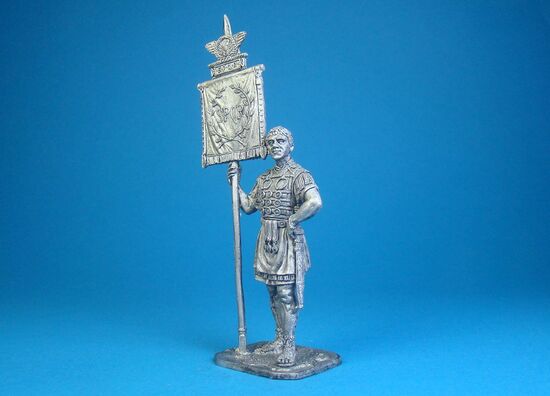 Римский знаменосец, I-II века н.э.