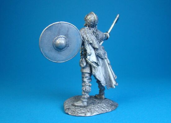 Викинг из воинов Волки Одина, IX-X века