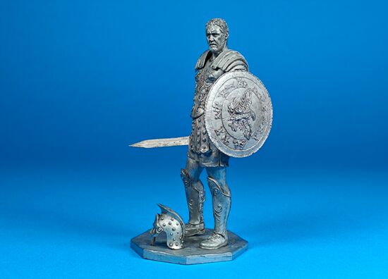 Бывший генерал ставший гладиатор Максимус