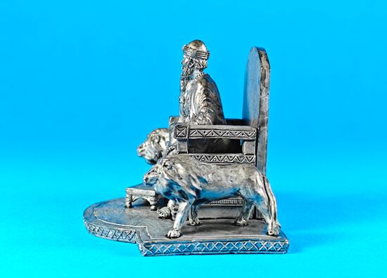 Царь Соломон на престоле Израильском