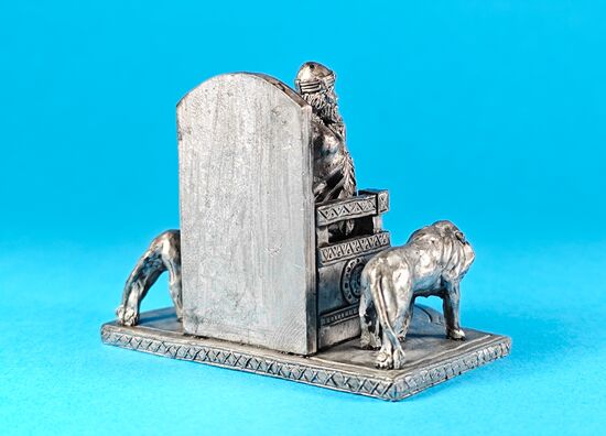 Царь Соломон на престоле Израильском