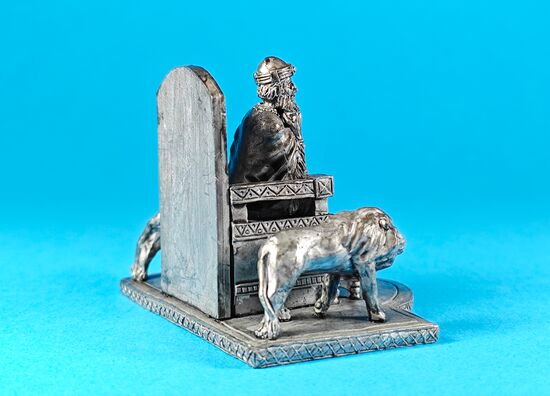 Царь Соломон на престоле Израильском