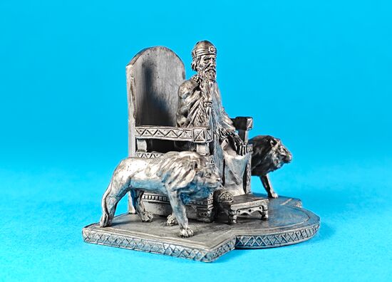 Царь Соломон на престоле Израильском