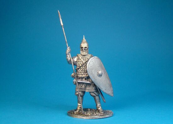 Русский дружинник готовый к бою, XIV век