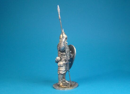 Русский дружинник готовый к бою, XIV век