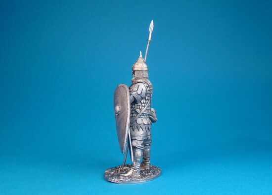 Русский дружинник готовый к бою, XIV век