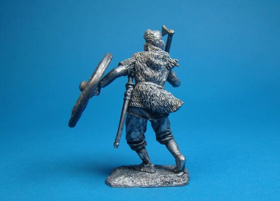 Дева-воительница, IX-X века