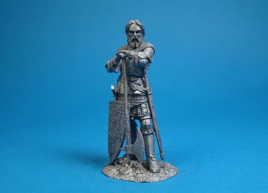 Рыцарь с боевым топором, 1330-1350 год