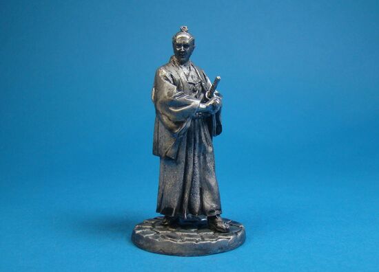 Самурай в традиционной одежде