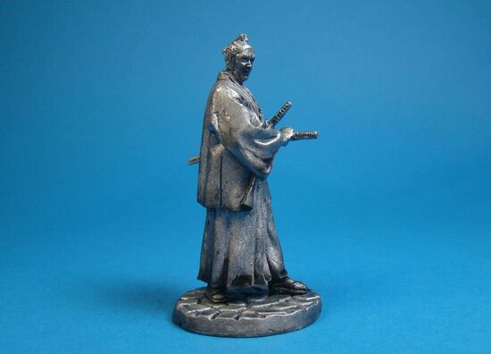 Самурай в традиционной одежде