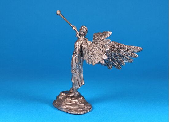 Ангел несущий весть о Вечном Евангелие