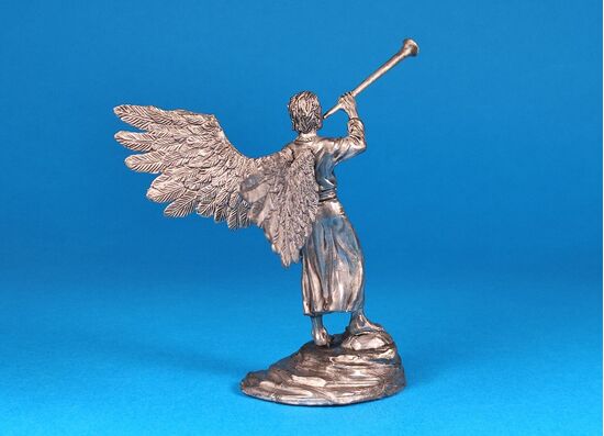 Ангел несущий весть о Вечном Евангелие