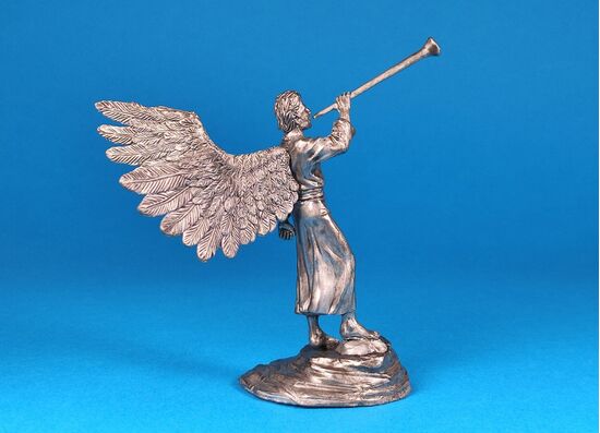 Ангел несущий весть о Вечном Евангелие