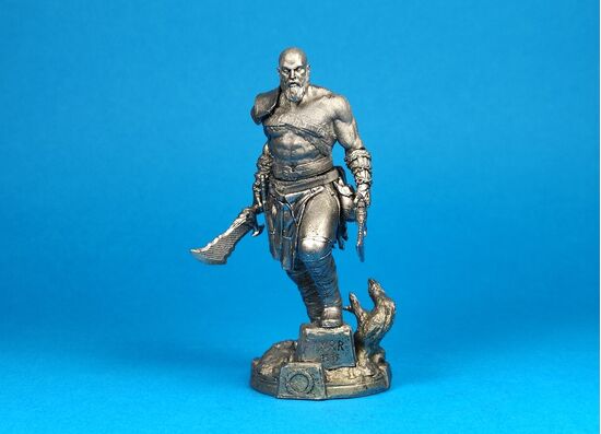 Кратос полубог и сын Зевса