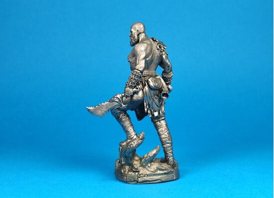 Кратос полубог и сын Зевса