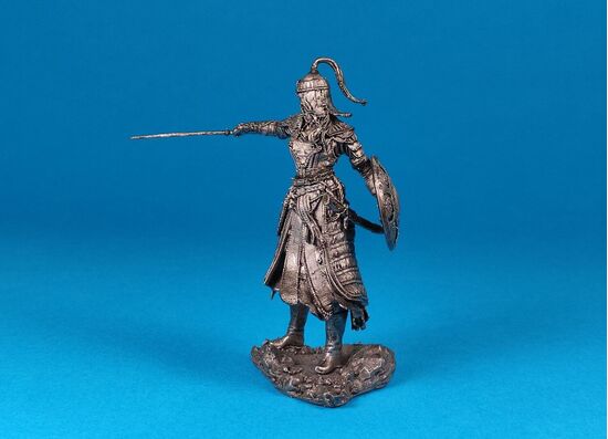 Воительница Туя