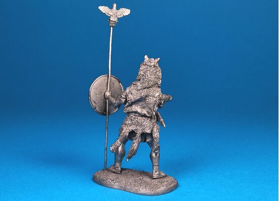 Аквилифер в битве при Каннах под командованием консула Гая Теренция Варрона, 216 год до н.э.