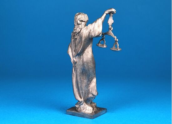 Богиня Правосудия Фемида