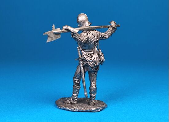 Швейцарский гвардеец с алебардой